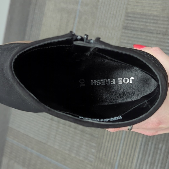 2/$40 Deal! Ankle heeled boots size 10 - Picture 2 of 6